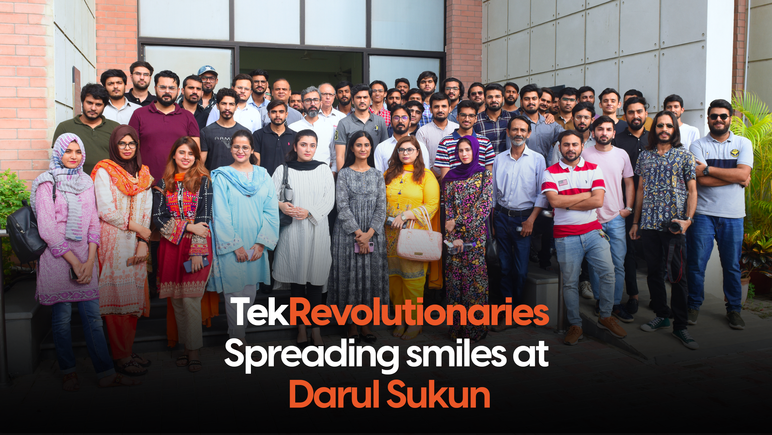 TekRevolutionaries Spreading Smiles at Darul Sukun